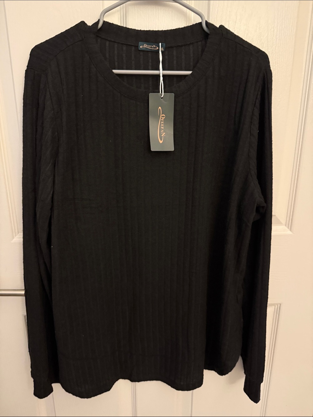 Classic Ribbed Long-Sleeve Top - Black